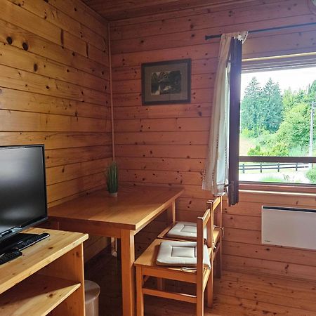 Apartment Mreznicka Kuca Duga Resa Εξωτερικό φωτογραφία